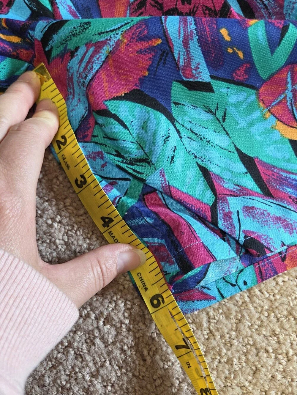 Vintage Tropical Made In USA Pullon Elastic Waist Shorts Size Small Summer 80s